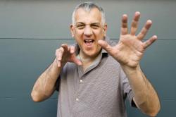 Ralph Champagne Jazz Hands by Julia Lofstrand