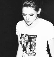Kristen Stewart wearing Dwarves shirt